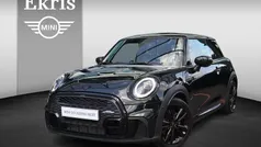 Zwart Gebruikt 2022 Mini John Cooper Works Hatchback | € 27.900 (Eerlijke prijs)