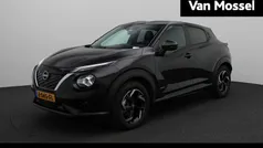 Zwart Gebruikt 2024 Nissan Juke N-Connecta SUV | € 25.940 (Eerlijke prijs)