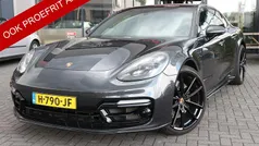 Grijs Gebruikt 2020 Porsche Panamera Sedan | € 72.500
