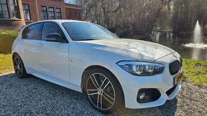 Occasion BMW 118 Executive 136 PK (100 kW) 2019 Hatchback