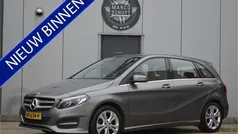 Grijs Gebruikt 2016 Mercedes B180 Ambition MPV | € 13.950 (Eerlijke prijs)