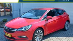 Rood Gebruikt 2019 Opel Astra Innovation Hatchback | € 19.935 (Eerlijke prijs)