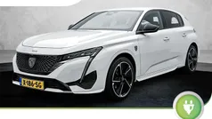 Wit Gebruikt 2024 Peugeot e-308 GT Hatchback | € 28.900 (Eerlijke prijs)