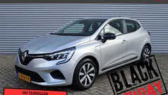 Gebruikt 2023 Renault Clio V Equilibre Hatchback | € 15.795 (Eerlijke prijs)