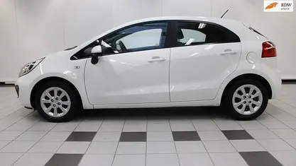 Occasion Kia Rio Comfort 86 PK (63 kW) 2012 Hatchback