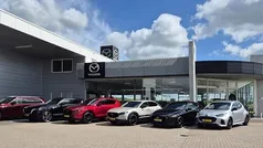 Gebruikt 2023 Mazda 3 Exclusive-Line Hatchback | € 27.450 (Eerlijke prijs)