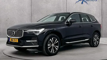 Zwart Occasion 2022 Volvo XC60 Core SUV | € 43.700 (Super prijs)