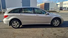 Mercedes R320