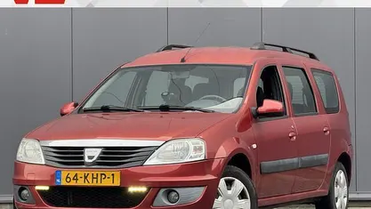 Gebruikt 2009 Dacia Logan MCV Lauréate MPV | € 2.448 (Eerlijke prijs)