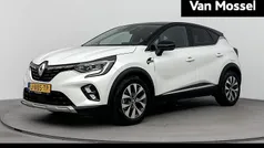 Wit Gebruikt 2020 Renault Captur Intens SUV | € 20.435 (Eerlijke prijs)