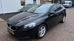 Gebruikt 2016 Volvo V40 Hatchback | € 16.495 (Eerlijke prijs)