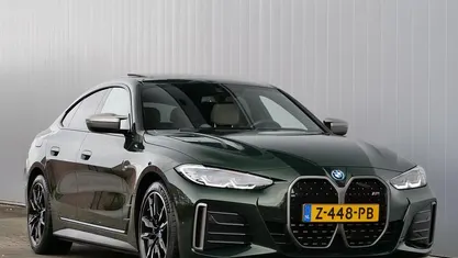 Groen Occasion 2024 BMW i4 Executive Sedan | € 56.900 (Eerlijke prijs)