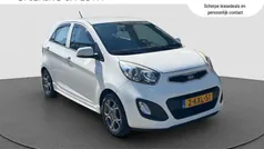 Wit Gebruikt 2013 Kia Picanto Hatchback | € 4.690 (Eerlijke prijs)