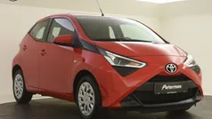 Rood Gebruikt 2021 Toyota Aygo X-play Hatchback | € 15.499 (Eerlijke prijs)
