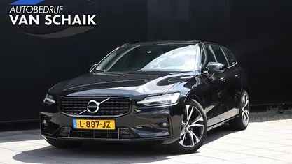 Gebruikt 2021 Volvo V60 R-Design Stationwagen | € 27.845 (Super prijs)