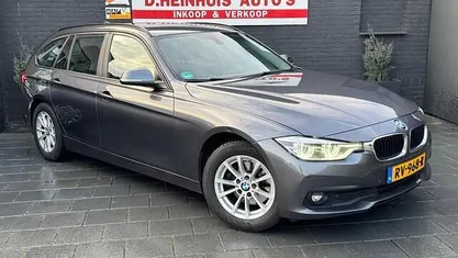 Gebruikt 2016 BMW 320 Executive Stationwagen | € 7.350 (Super prijs)