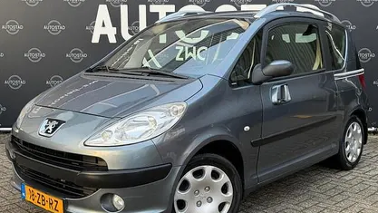 Occasion Peugeot 1007 109 PK (80 kW) 2007 Grijs (metallic) MPV