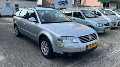 Grijs Gebruikt 2005 VW Passat Stationwagen | € 749 (Eerlijke prijs)