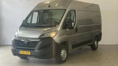Grijs Gebruikt 2024 Opel Movano Van | € 23.662 (Super prijs)