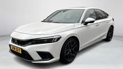 Wit Occasion 2025 Honda Civic Advance Hatchback | € 39.895 (Eerlijke prijs)