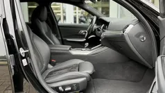 Zwart Gebruikt 2020 BMW 330 Executive Stationwagen | € 33.900 (Eerlijke prijs)