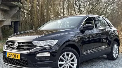 Occasion 2020 VW T-Roc Style SUV | € 22.445 (Goede deal)
