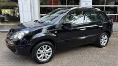 Gebruikt 2009 Renault Koleos Dynamique SUV | € 4.150 (Eerlijke prijs)