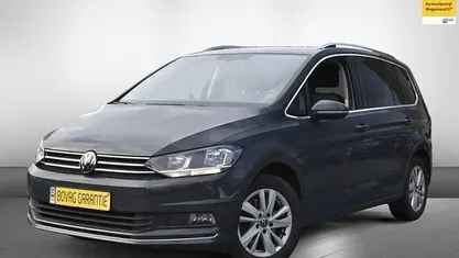 Occasion 2021 VW Touran Highline MPV | € 27.740 (Goede deal)