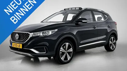 Zwart Gebruikt 2020 MG ZS Luxury SUV | € 14.495 (Eerlijke prijs)