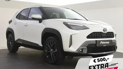 Wit Occasion 2022 Toyota Yaris Cross SUV | € 26.699 (Eerlijke prijs)