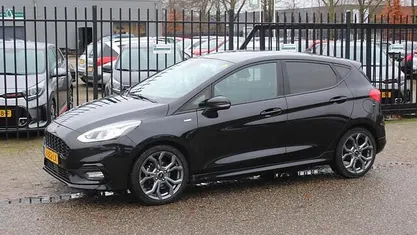 Occasion 2020 Ford Fiesta ST-Line Hatchback | € 12.450 (Goede deal)