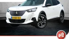 Wit Gebruikt 2022 Peugeot e-2008 Allure SUV | € 19.925 (Eerlijke prijs)