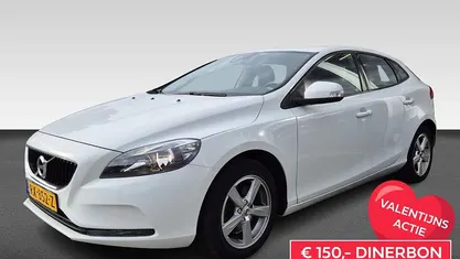 Occasion 2018 Volvo V40 Stationwagen | € 12.930 (Super prijs)