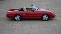 Rood Gebruikt 1990 Alfa Romeo Spider Cabriolet | € 19.900
