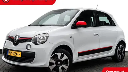Wit Gebruikt 2017 Renault Twingo Collection Hatchback | € 8.735 (Eerlijke prijs)