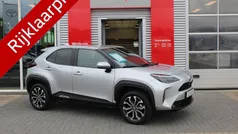 Grijs Gebruikt 2022 Toyota Yaris Cross Edition SUV | € 25.900 (Eerlijke prijs)