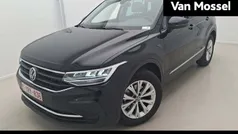 Zwart Gebruikt 2020 VW Tiguan Comfortline SUV | € 30.900 (Eerlijke prijs)