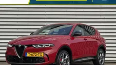 Rood Gebruikt 2023 Alfa Romeo Tonale Edizione Speciale SUV | € 36.385 (Eerlijke prijs)