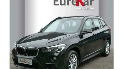 Zwart Occasion 2017 BMW X1 SUV | € 20.990 (Eerlijke prijs)