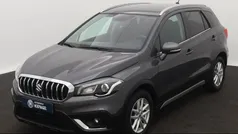Grijs, metallic lak Gebruikt 2017 Suzuki SX4 S-Cross Comfort SUV | € 14.450 (Eerlijke prijs)