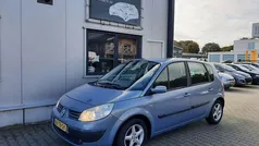 Blauw Gebruikt 2006 Renault Scénic II Dynamique MPV | € 949 (Goede deal)
