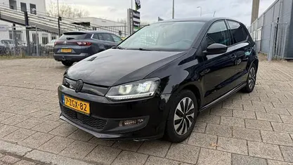 Zwart Occasion 2014 VW Polo Hatchback | € 3.999 (Eerlijke prijs)