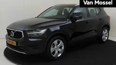 Zwart Gebruikt 2019 Volvo XC40 Momentum SUV | € 30.935 (Goede deal)