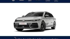 Gebruikt 2025 VW Passat R-line Edition Stationwagen | € 58.186 (Eerlijke prijs)