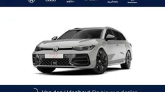 Gebruikt 2025 VW Passat R-line Edition Stationwagen | € 58.232 (Eerlijke prijs)
