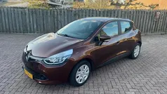 Gebruikt 2015 Renault Clio IV Expression Hatchback | € 5.945 (Goede deal)
