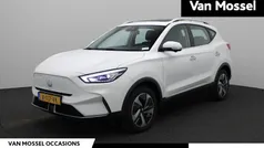 Wit Gebruikt 2024 MG ZS Luxury Sedan | € 24.990 (Eerlijke prijs)