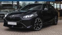 Zwart Gebruikt 2025 BMW 120 Comfort Edition Hatchback | € 35.950 (Eerlijke prijs)