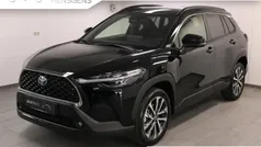 Zwart Nieuw 2024 Toyota Corolla Cross Style SUV | € 40.944 (Goede deal)