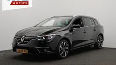 Zwart Gebruikt 2018 Renault Mégane GrandTour Bose Edition Stationwagen | € 15.445 (Eerlijke prijs)